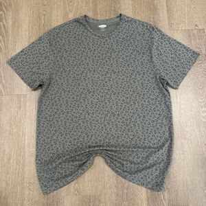 Men's leopard print super soft short sleeve tee Size L